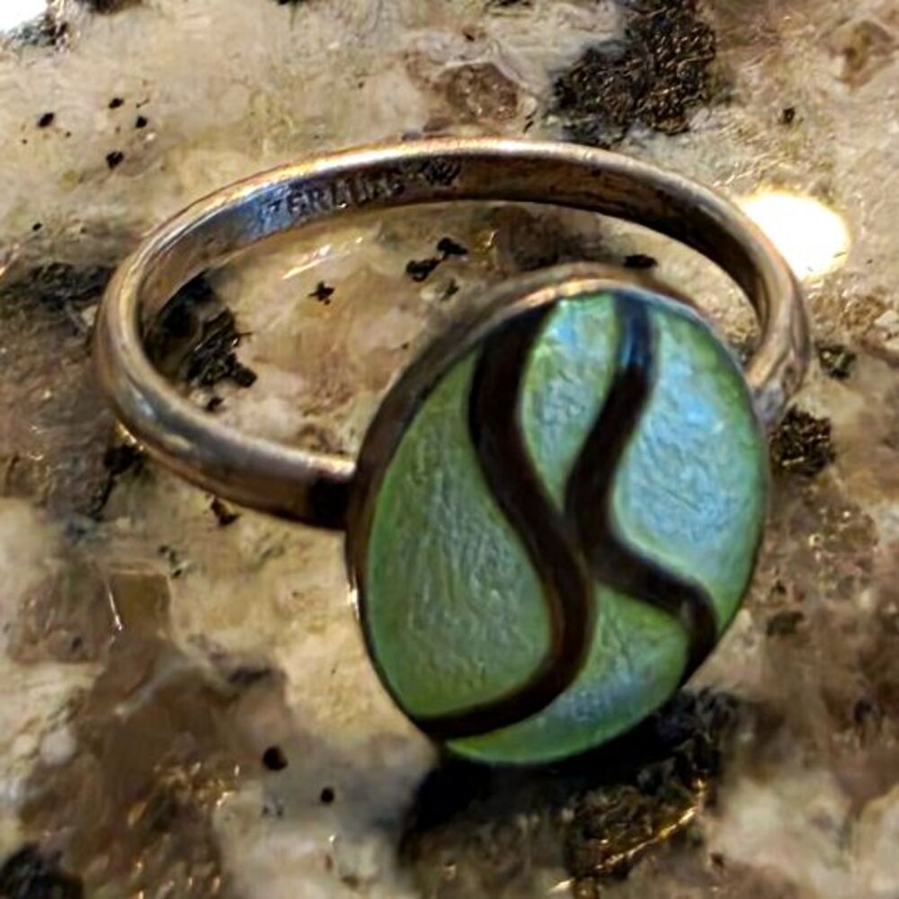 Vintage Sterling Silver Enamel Ring Size 7 Oval Green Cabochon Black Wave MCM